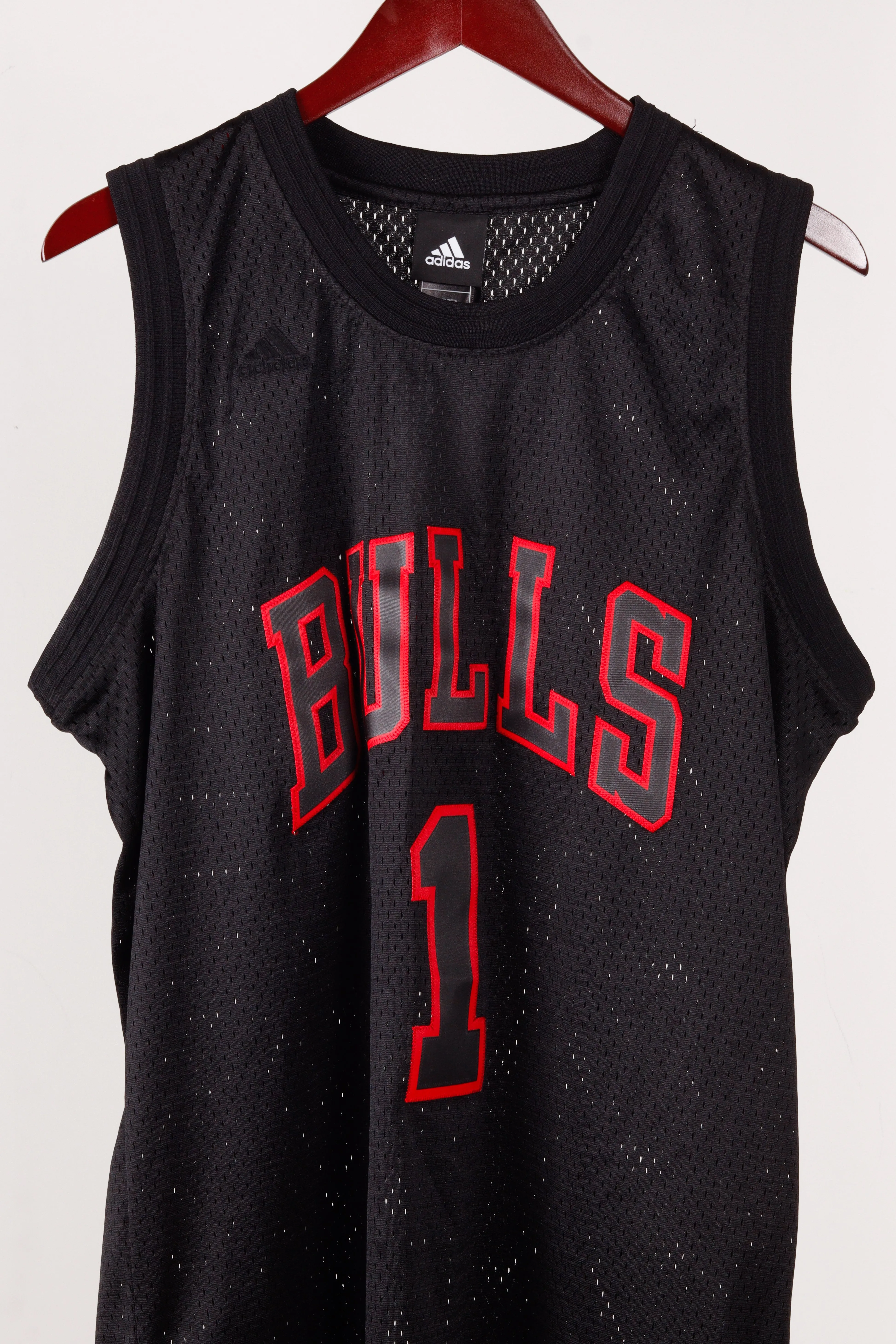 adidas 2009 'Chicago Bulls Derrick Rose Blackout Alternate' Swingman Jersey