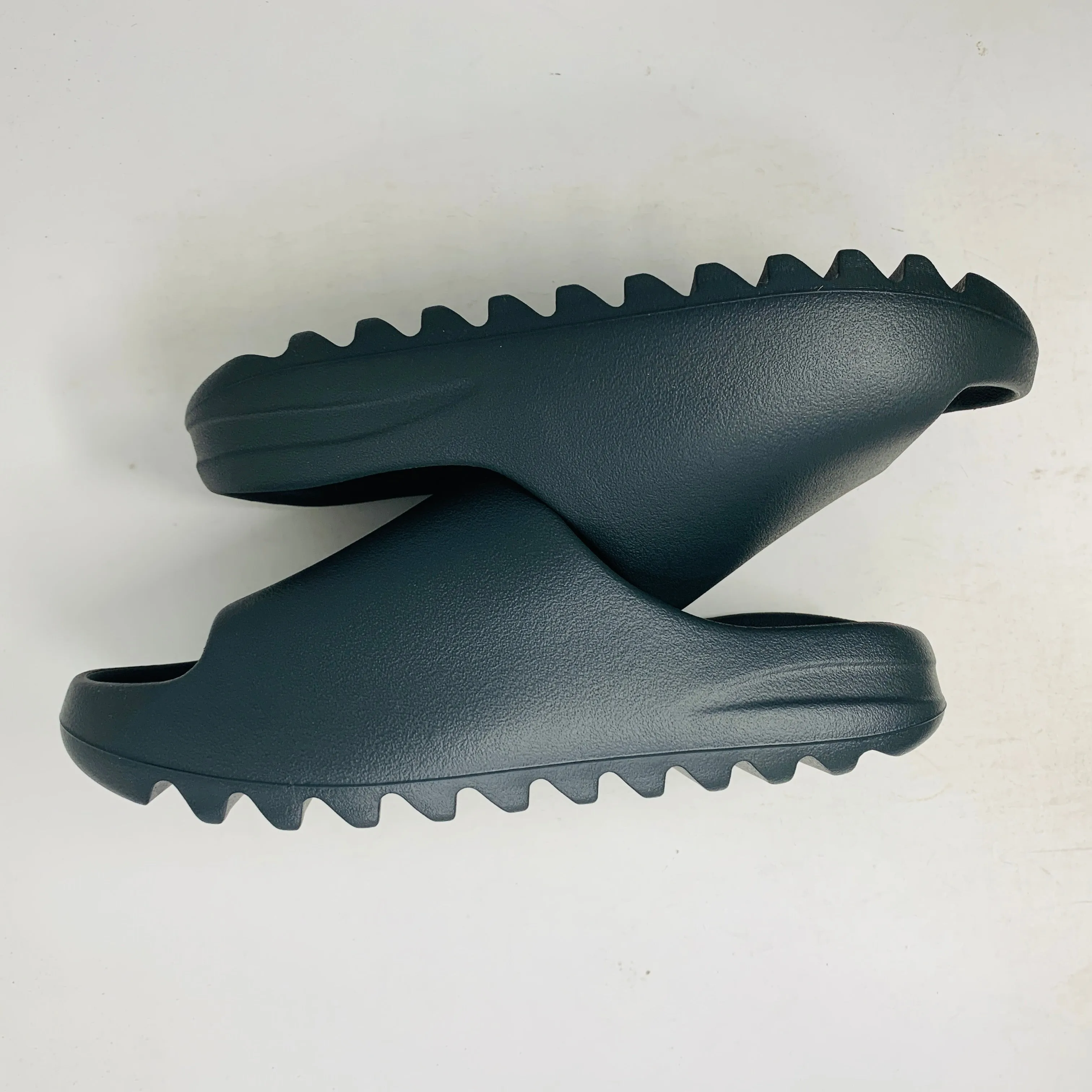adidas Yeezy Slide Dark Onyx