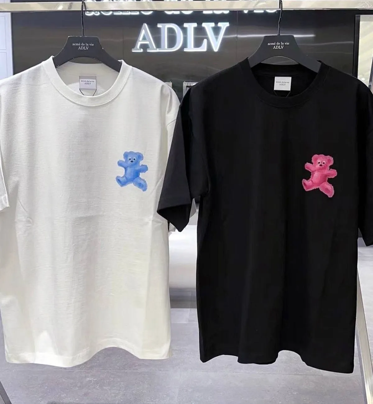 ADLV Bear Friends Fluffy Artwork SS24 T-Shirt