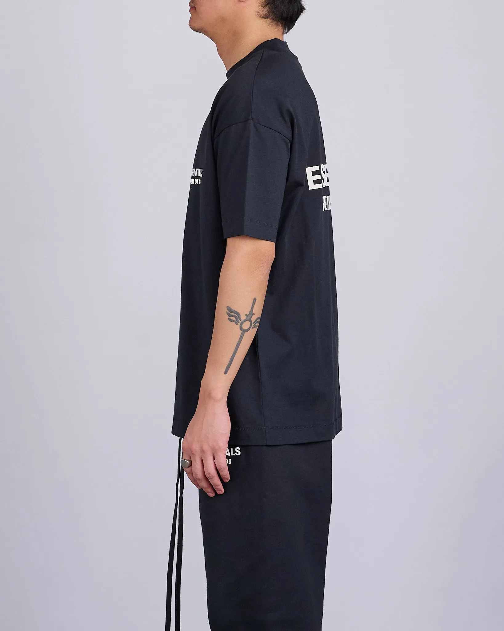 Fear of God Essentials Classic T-Shirt Bevel Jet Black