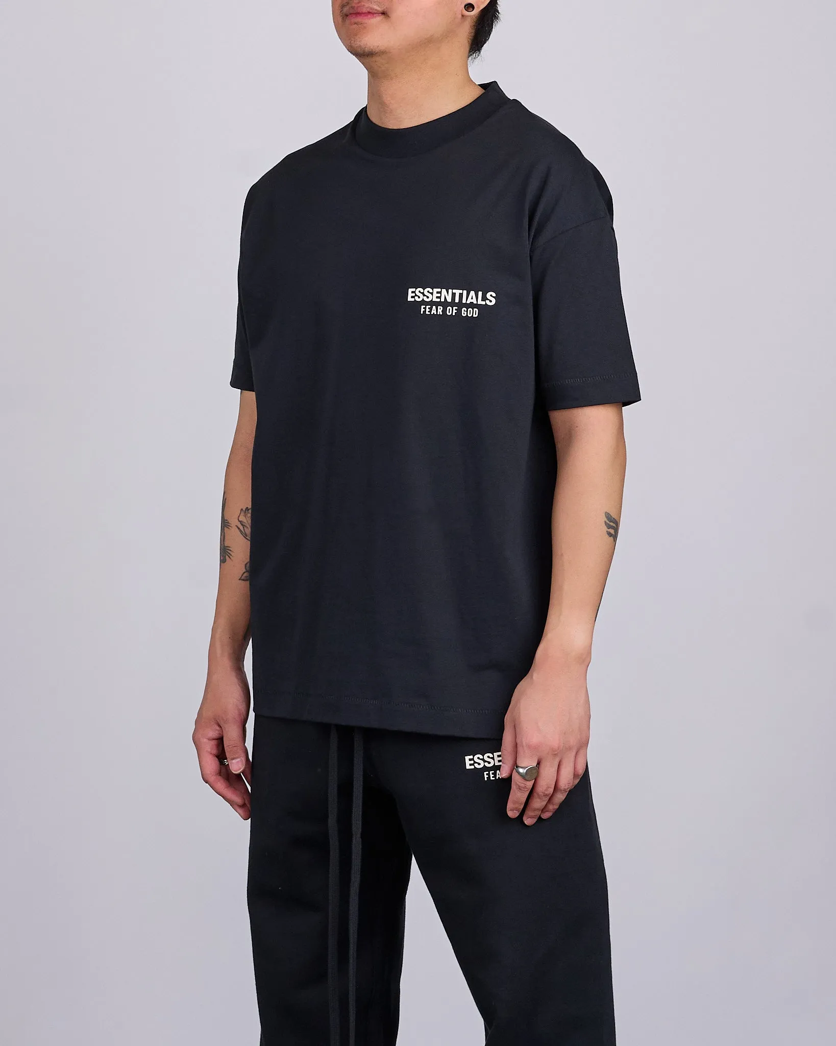 Fear of God Essentials Classic T-Shirt Bevel Jet Black