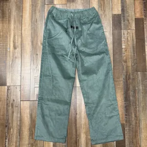 Fear of God Essentials Relaxed Trouser Sycamore