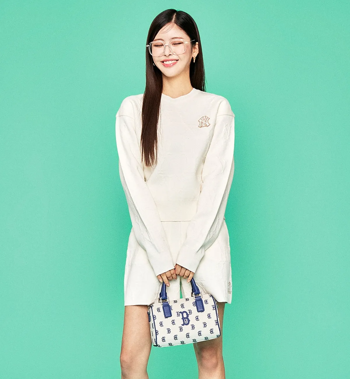 Monotive Coated Canvas S-Boston Bag (White Navy)