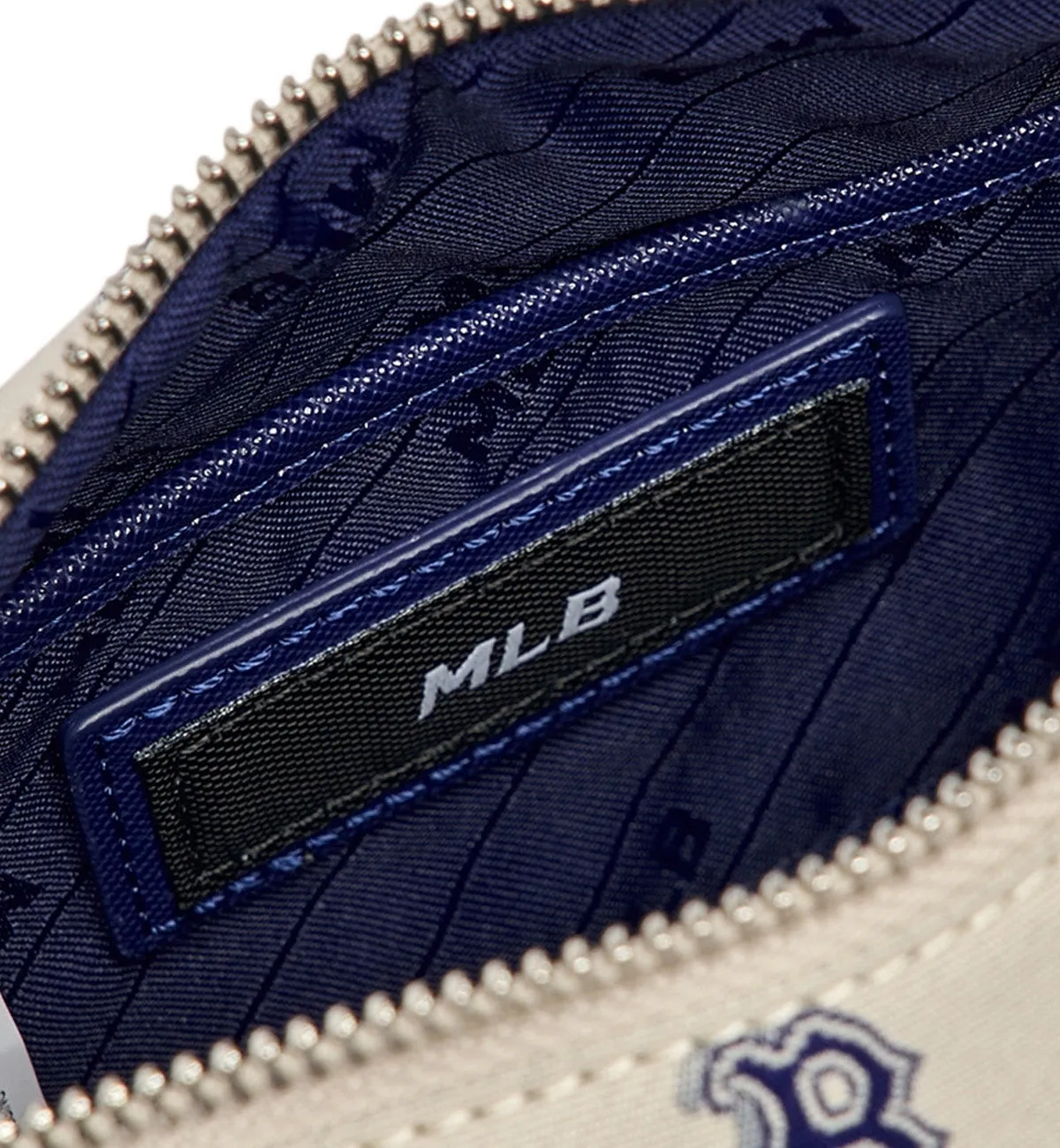 Monotive Coated Canvas S-Boston Bag (White Navy)