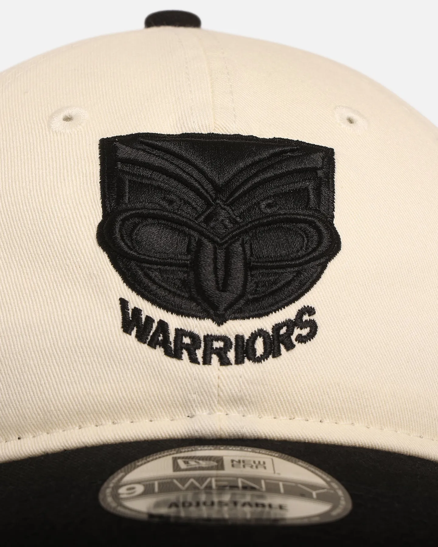 New Era New Zealand Warriors 'NRL Two Tone' 9TWENTY Strapback Chrome White/Black