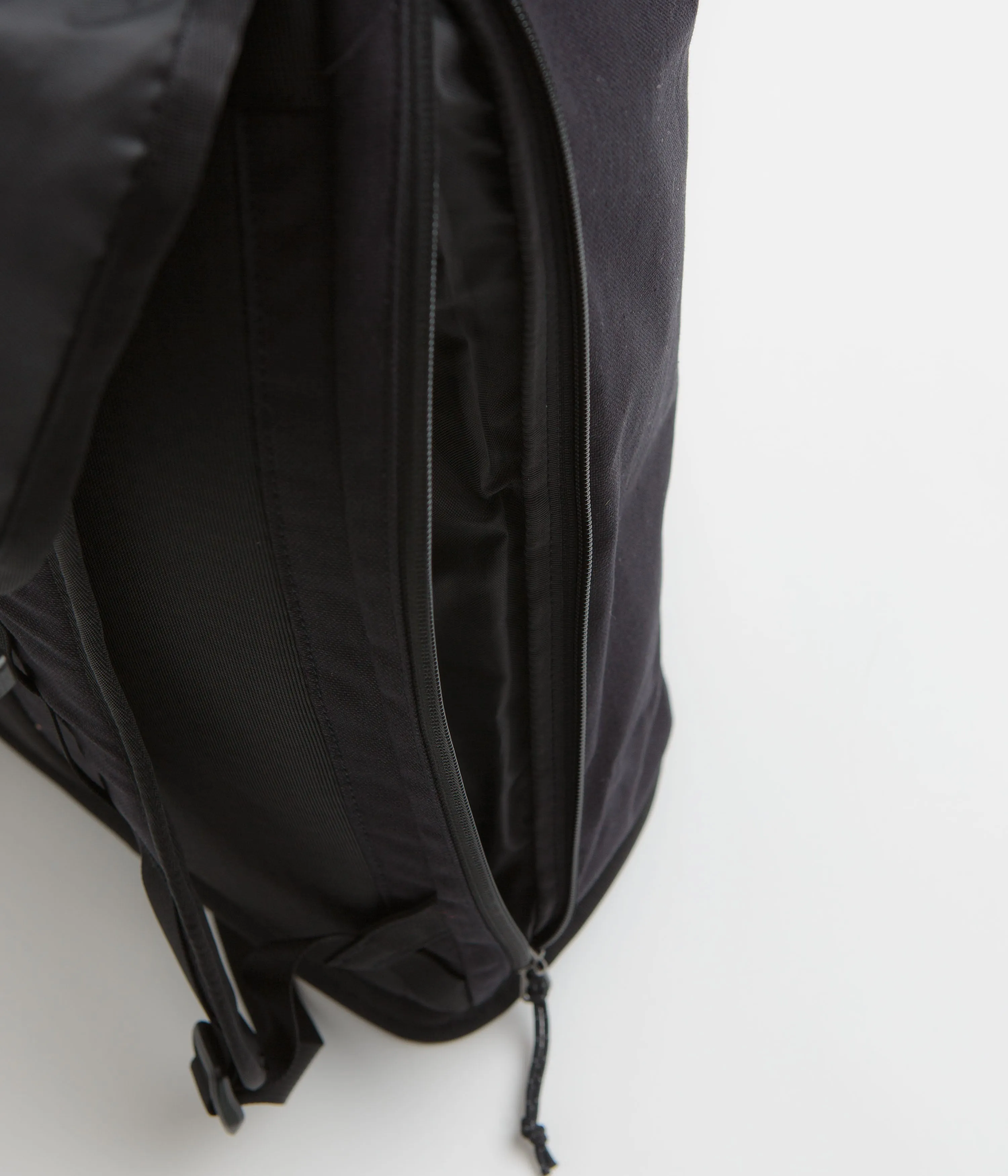 Patagonia Fieldsmith Lid Pack 28L - Black