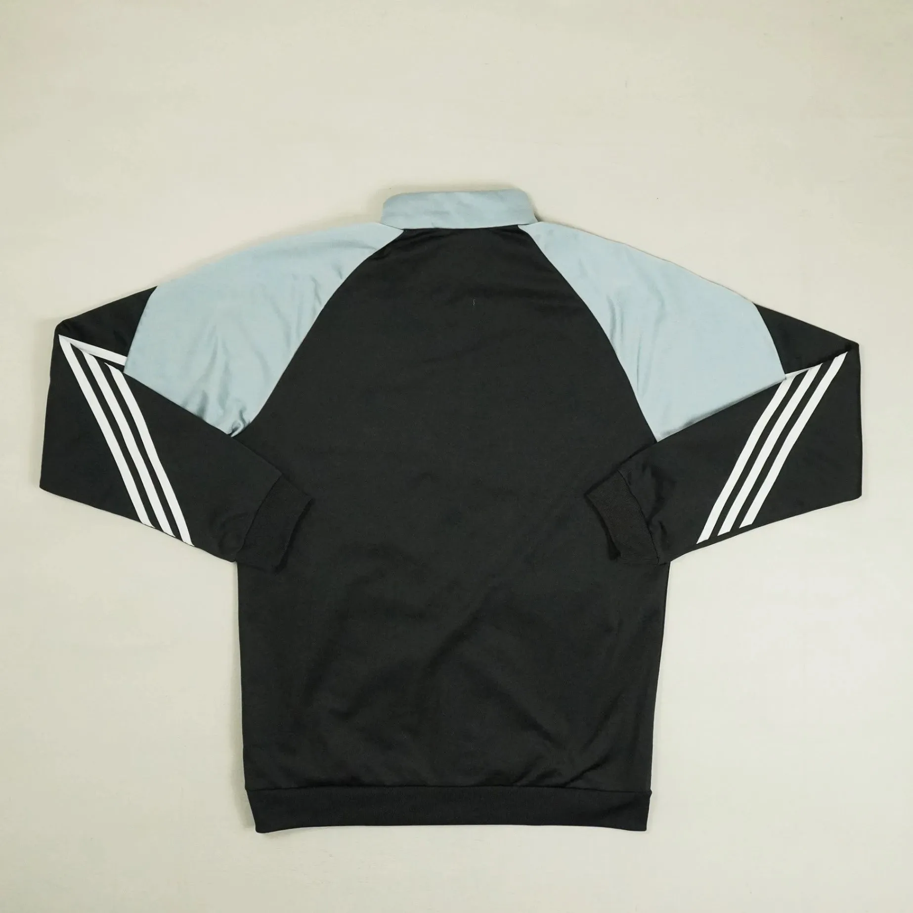 Vintage Adidas Black Trackjacket (M)