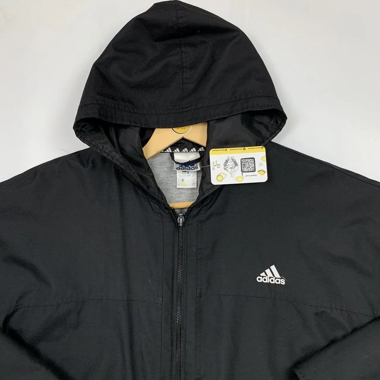 Vintage Adidas Embroidered Jacket W/ Logo On Back (M)
